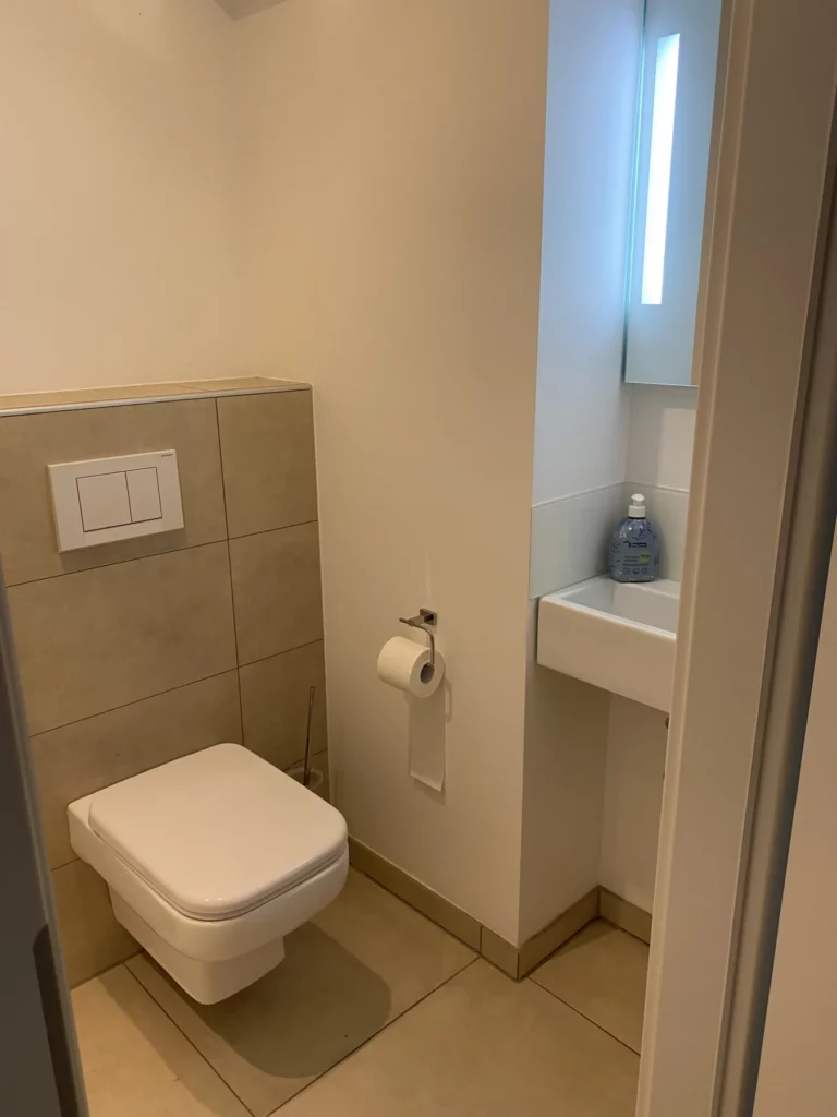 G-WC