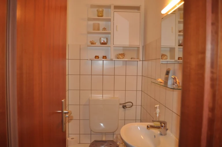 G-WC