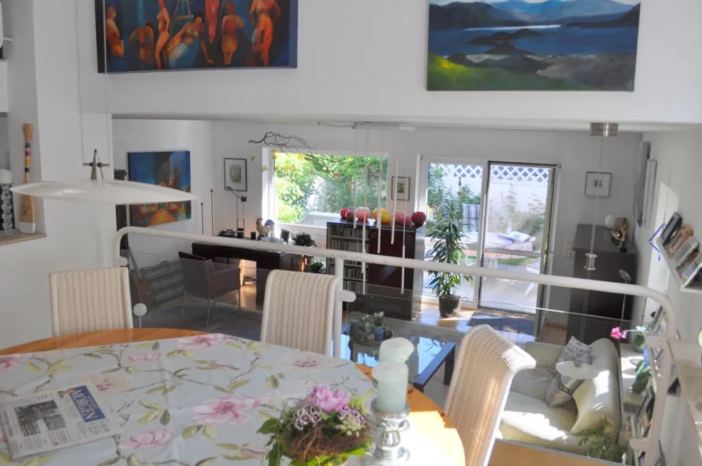 Blick is Wohnzimmer